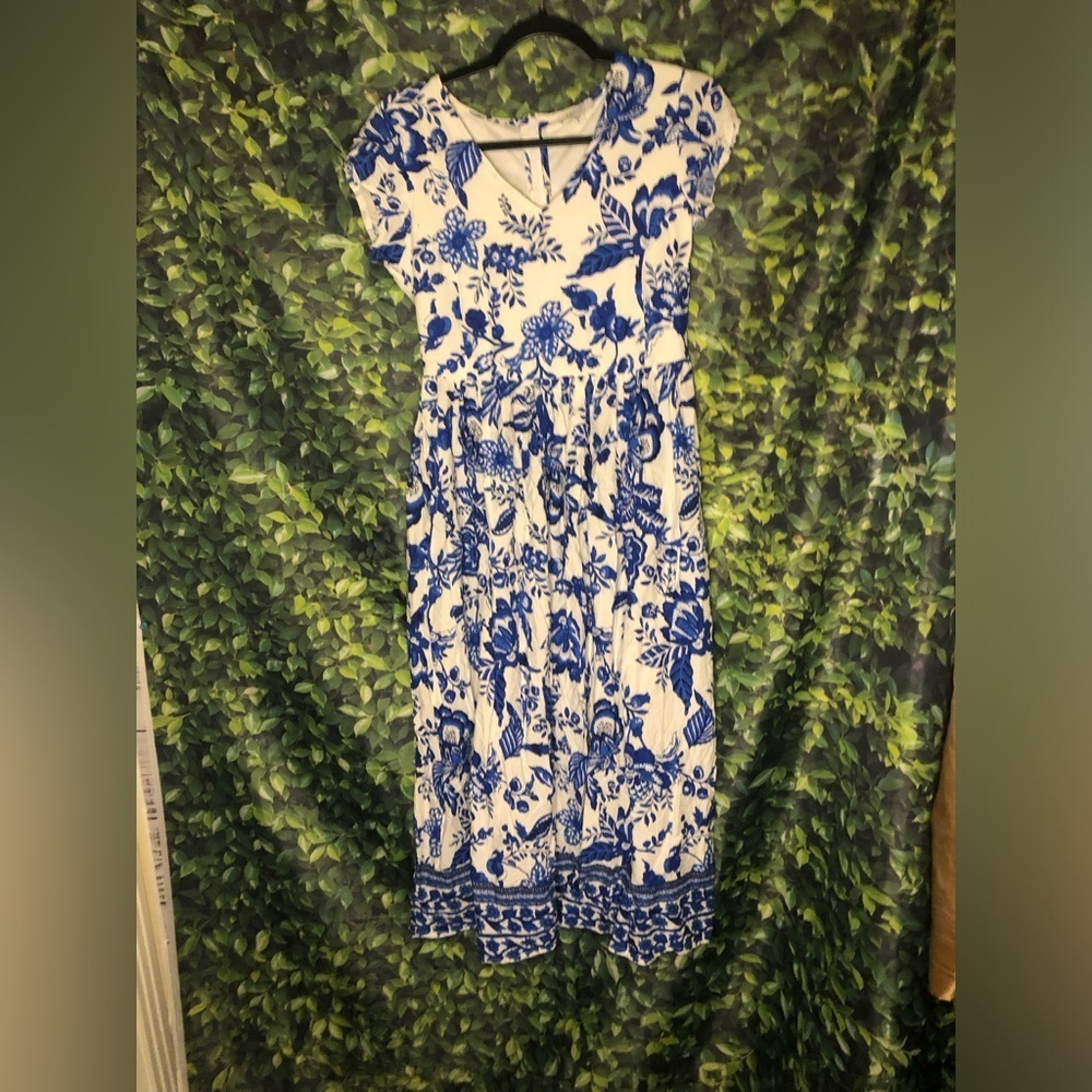 VENUS Lascana Blue and White Floral Dress - Picture 3 of 13